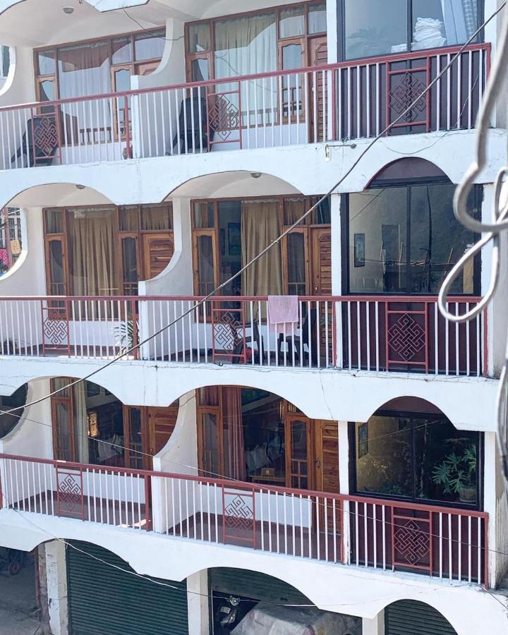 Auspiscious Him View Hotel McLeod Ganj Exterior photo